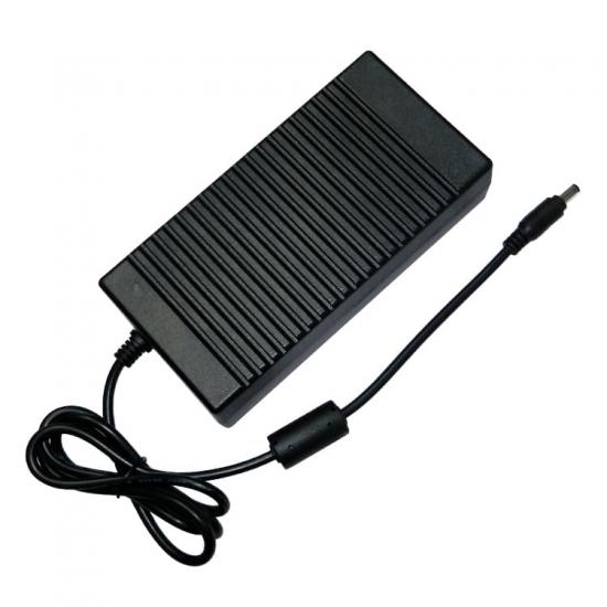 Universal AC DC power adapter with indicator light